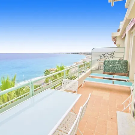 アパート Top Floor Miramar Sea Front *