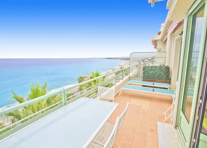 Διαμέρισμα Top Floor Miramar Sea Front *